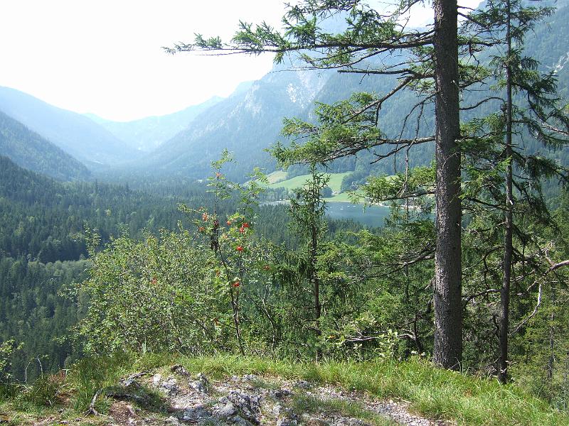 2009-08- (224).JPG - ... mit herrlichem Blick auf den Hintersee